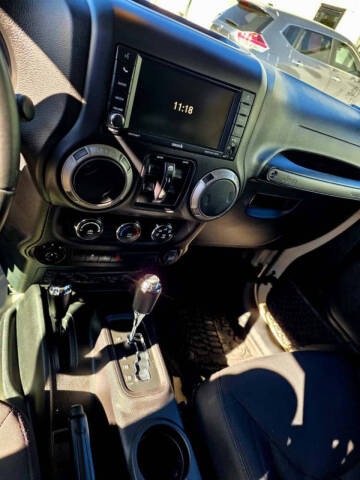 2016 Jeep Wrangler Unlimited Willys Wheeler W