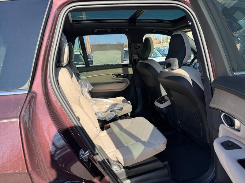 2026 Volvo XC90 B6 Plus 6P