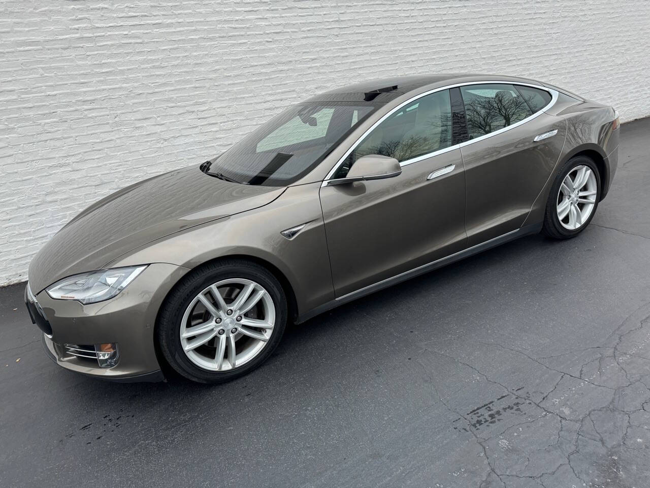 Brown 2015 Tesla Model S 85D AWD 85D 4dr Liftback 1