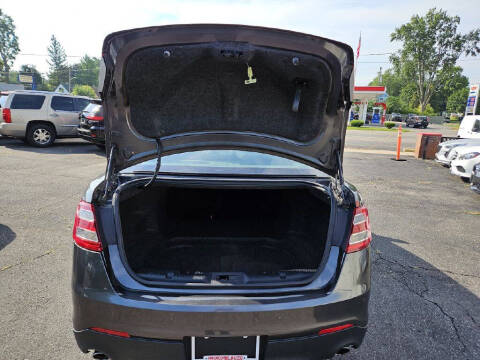 2017 Ford Taurus SEL