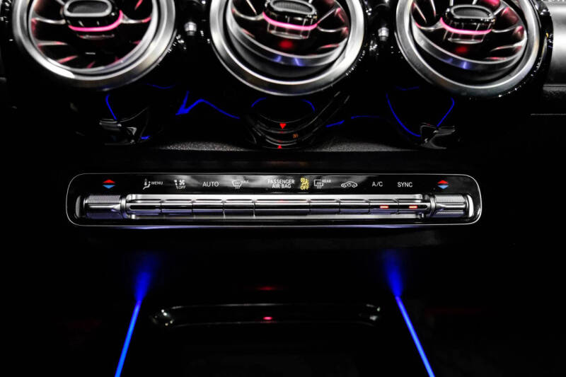 2022 Mercedes-Benz GLB GLB 250