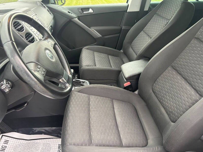 2009 Volkswagen Tiguan S