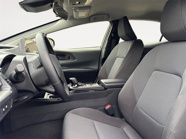 2024 Toyota Prius LE