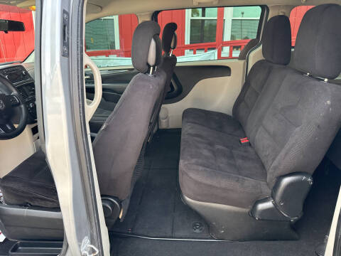 2014 Dodge Grand Caravan American Value Package