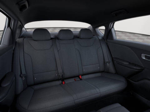 2026 Kia K4 LX