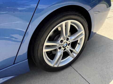 2015 BMW 3 Series 328i