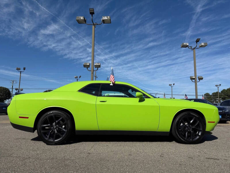 2023 Dodge Challenger SXT