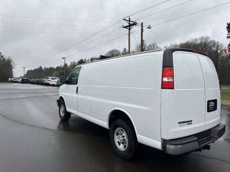 2016 Chevrolet Express 2500