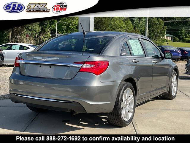 2012 Chrysler 200 Touring