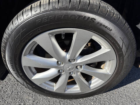 2015 Mitsubishi Outlander Sport 2.4 ES