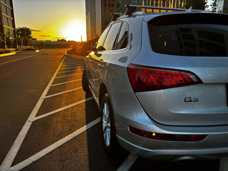 2012 Audi Q5 2.0T quattro Premium