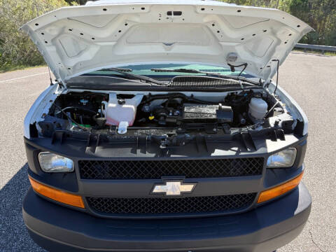 2012 Chevrolet Express LS 1500