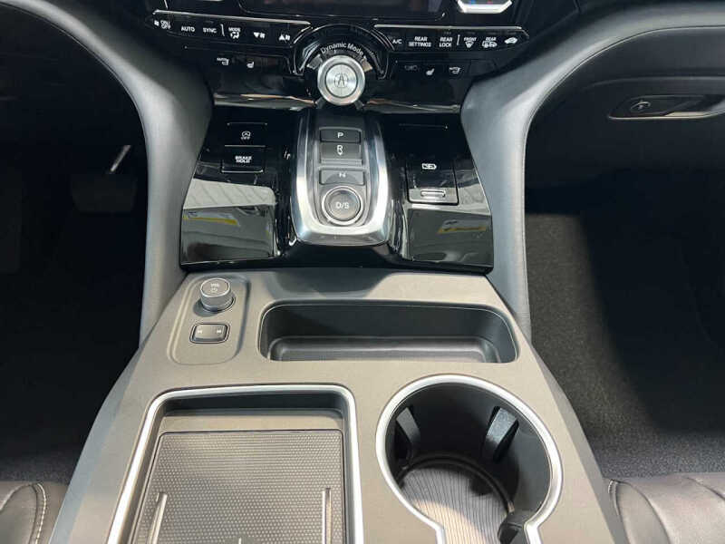2026 Acura MDX SH-AWD w/Tech