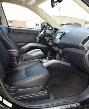 2013 Mitsubishi Outlander GT