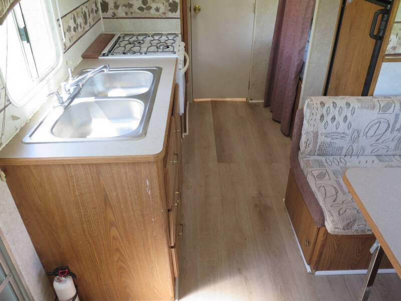 2003 Fleetwood RV Wilderness 240BH