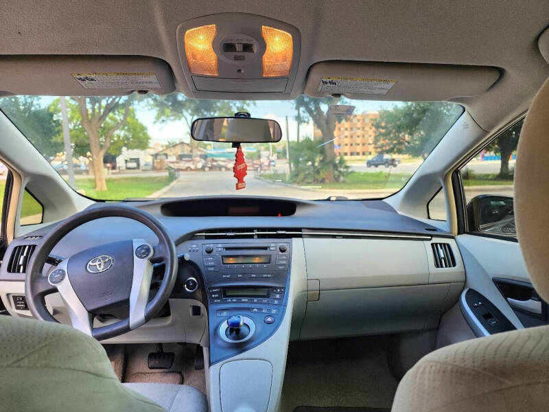2011 Toyota Prius Five