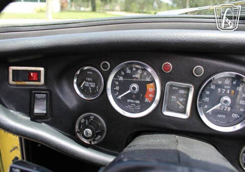 1975 MG B