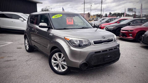 2014 Kia Soul +