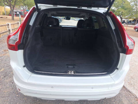 2016 Volvo XC60 T5 Drive-E Premier