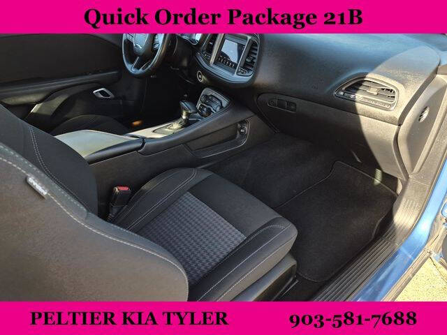 2023 Dodge Challenger SXT