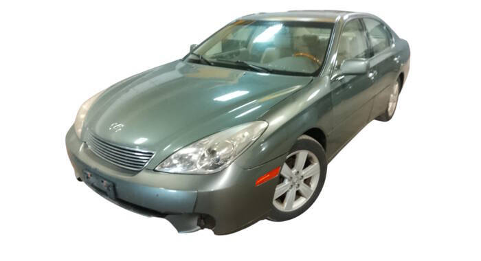 Green 2005 Lexus ES Sedan Front-Wheel Drive 5-Speed Automatic