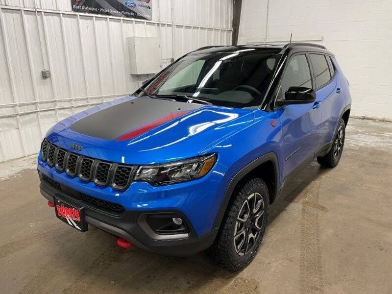 2026 Jeep Compass Trailhawk's photo