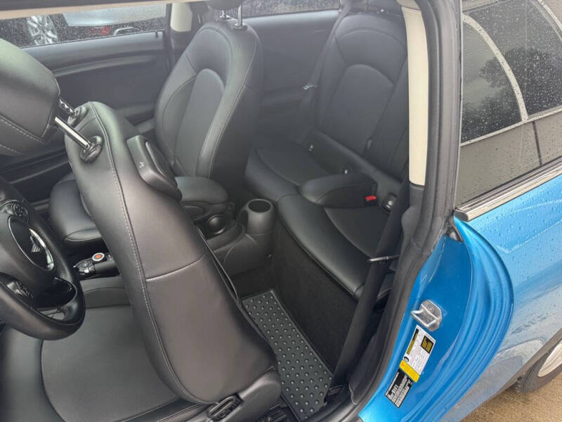 2016 MINI Hardtop 2 Door Cooper