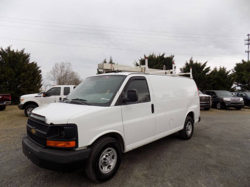 2015 Chevrolet Express for sale at PERUVIAN MOTORS SALES in Warrenton VA