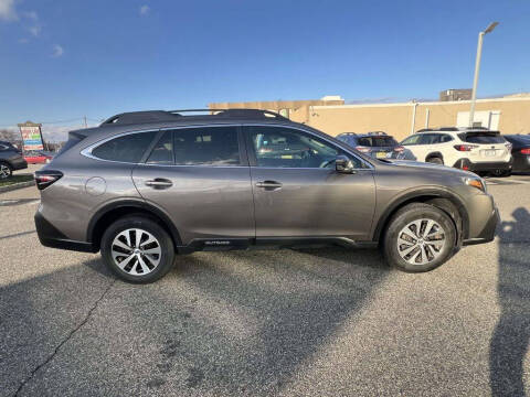 2022 Subaru Outback Premium