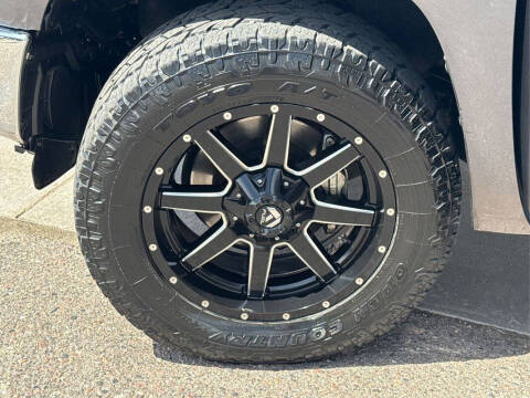 2018 Toyota Tundra SR5