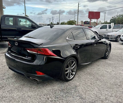 2018 Lexus IS 300