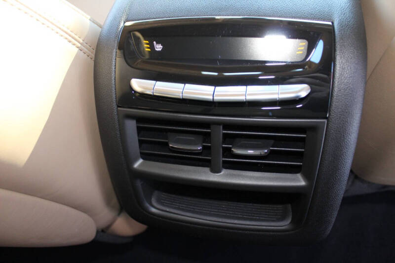 2023 Cadillac XT5 Sport