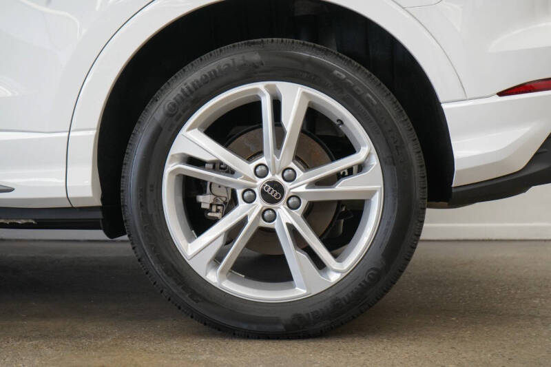 2024 Audi Q3 quattro S line Prem Plus 45 TFSI