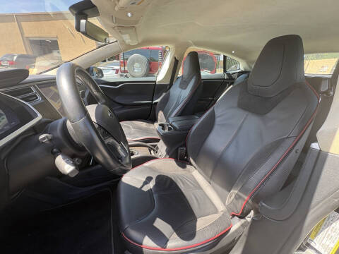 2013 Tesla Model S Performance