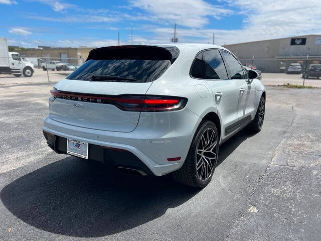 2023 Porsche Macan