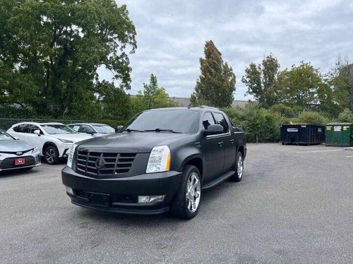 2012 Cadillac Escalade EXT Luxury