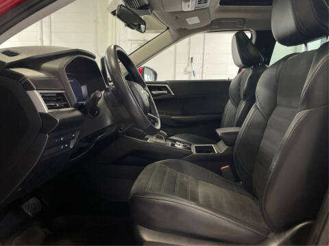 2023 Mitsubishi Outlander PHEV