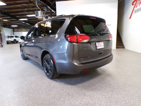 2020 Chrysler Pacifica Launch Edition