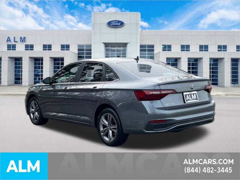 2023 Volkswagen Jetta SE