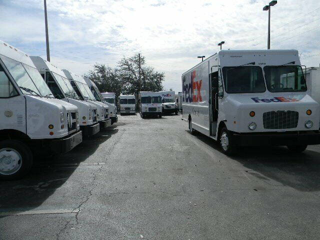 2000 Freightliner MT45 Chassis