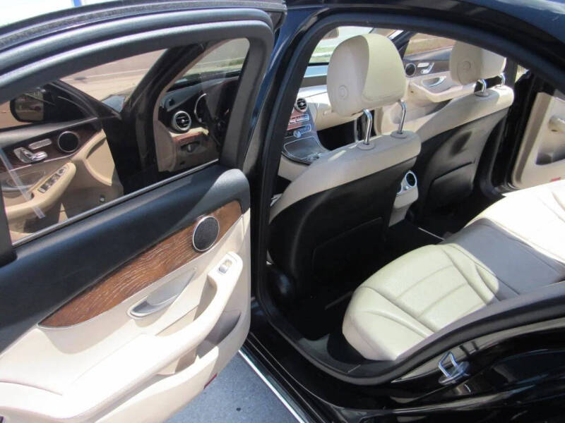 2017 Mercedes-Benz C-Class