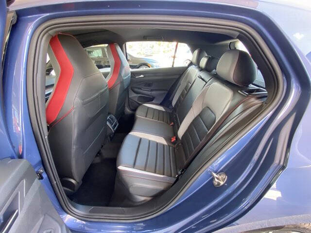 2025 Volkswagen Golf GTI SE