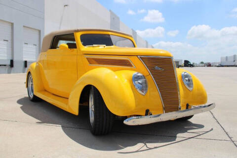 1937 Ford Cabriolet