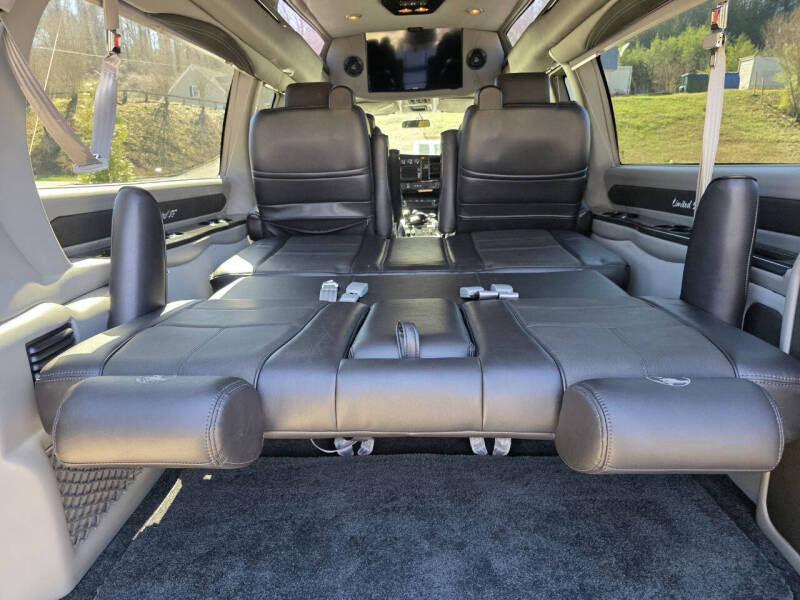 2018 Chevrolet Express 2500