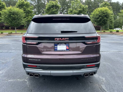 2025 GMC Acadia Elevation