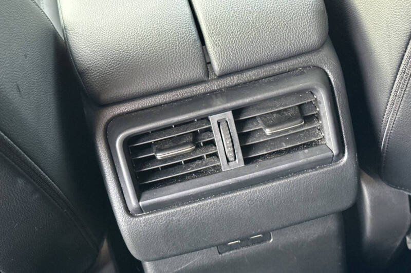 2024 Mazda CX-50 2.5 S Preferred