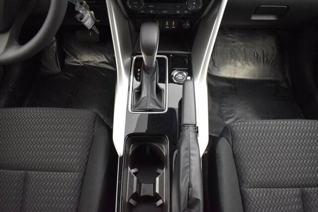 2026 Mitsubishi Eclipse Cross ES