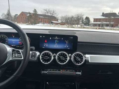 2025 Mercedes-Benz GLB GLB 250 4MATIC