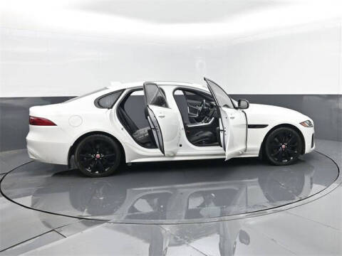 2022 Jaguar XF P300 R-Dynamic SE