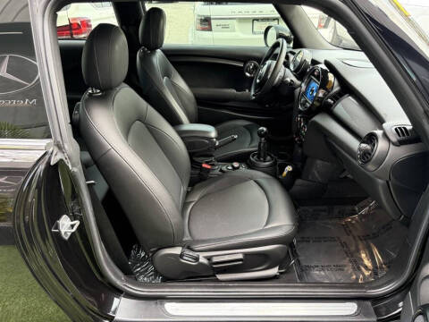 2019 MINI Hardtop 2 Door Oxford Edition